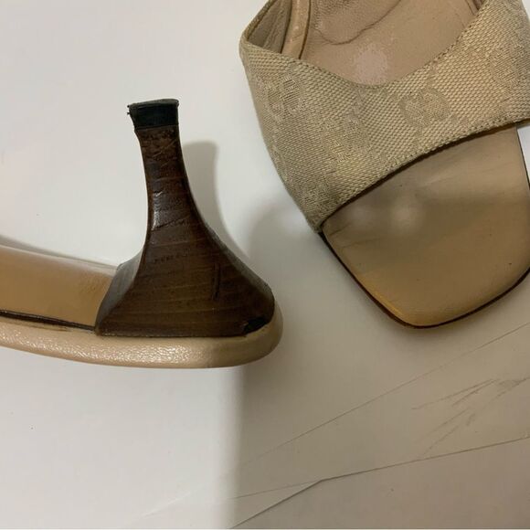 GUCCI Mules Sandals Heel GG Canvas Beige neutrals low heels size 8 B - Picture 10 of 14